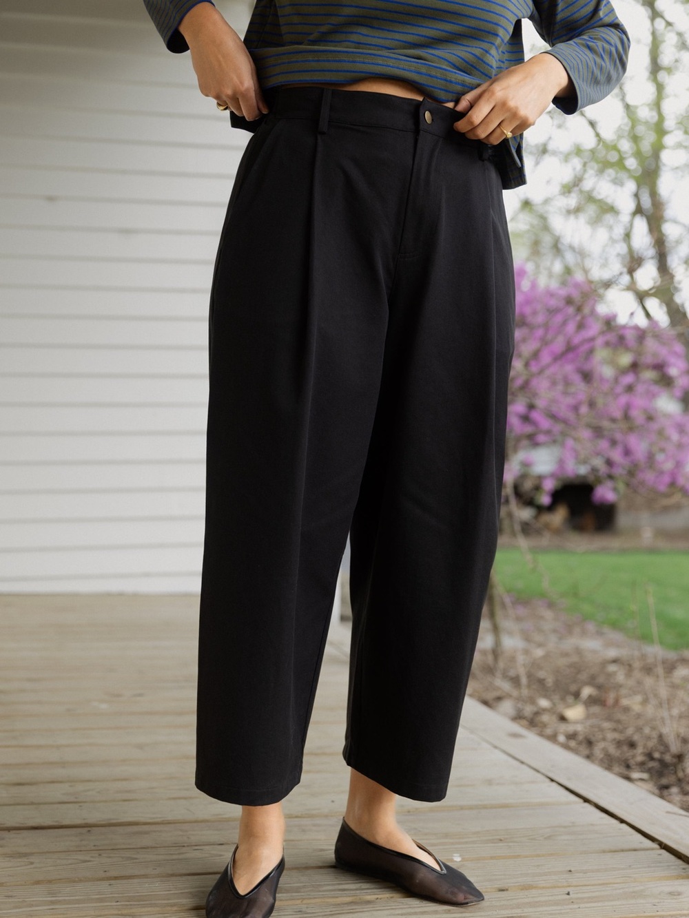 Stoop Pleated Pants Black NWOT